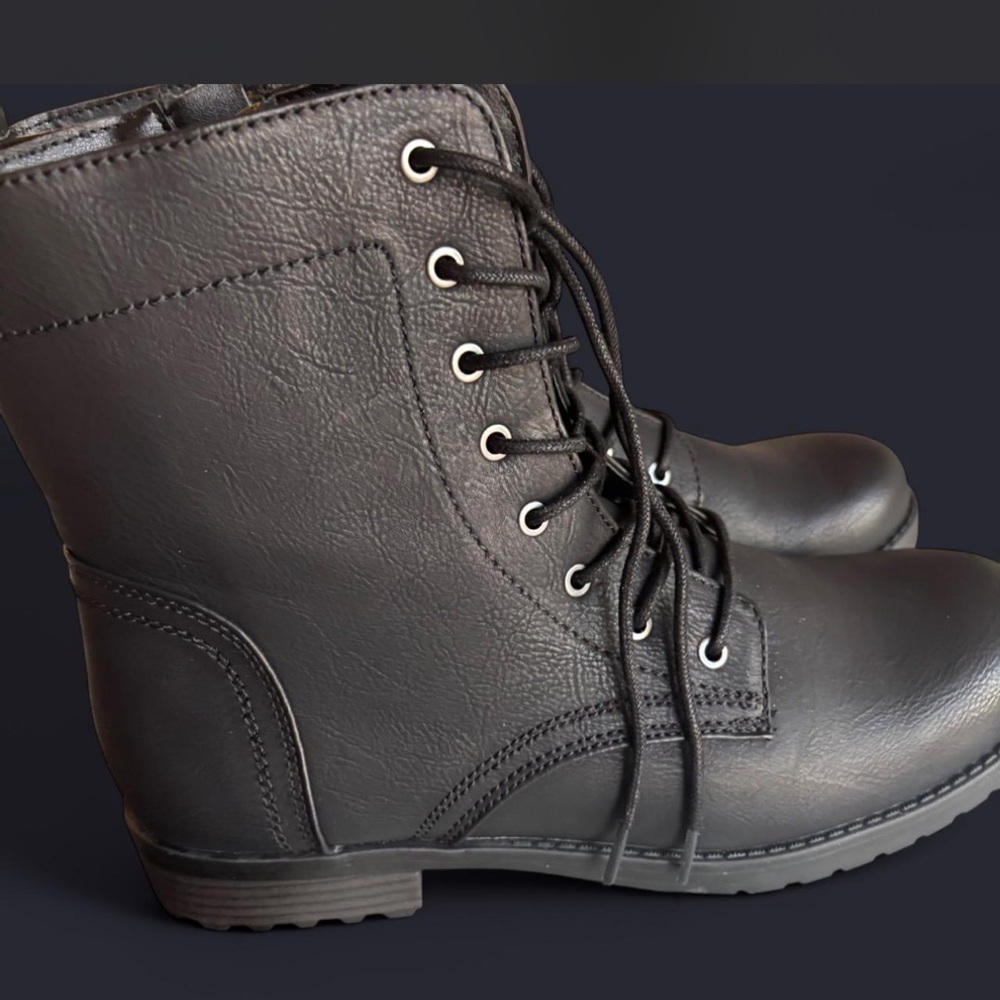 Women’s size 12 Amazon essentials compact boots New without tag - Picture 4 of 6